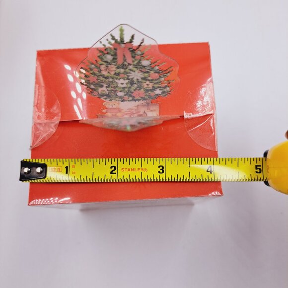 Holiday Holly Berry Foot Scrub & Lotion & Pair of Cozy Socks Christmas Gift Set - Picture 7 of 7